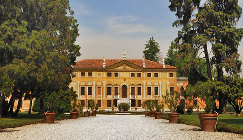 Villa Curti